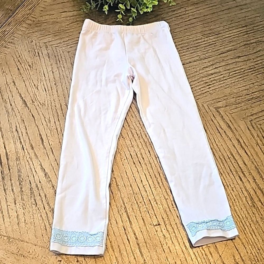 Girls lace trim leggings size 5
